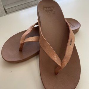 Reef Cushion Court Flip Flop Sandal